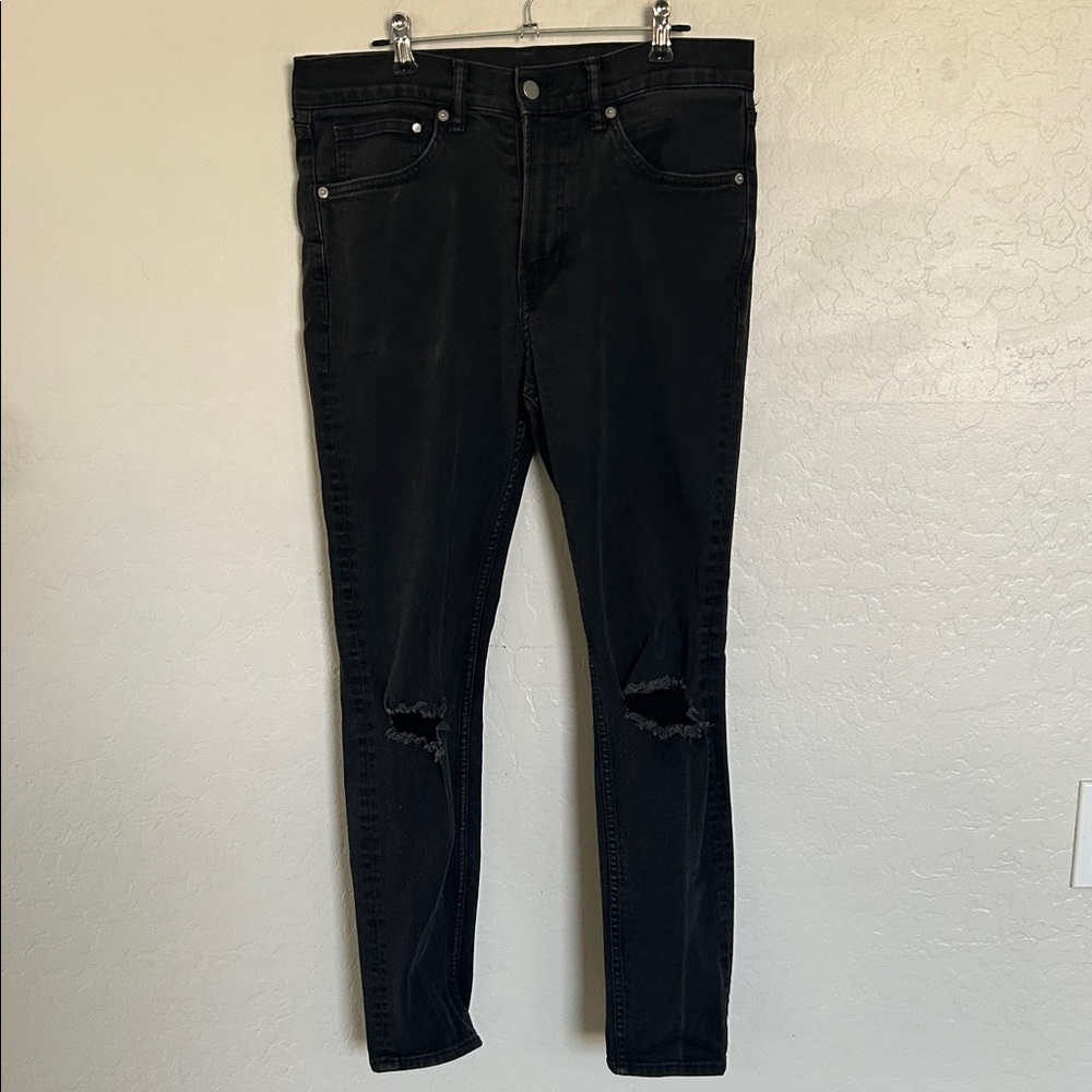 Men's Black Distressed Skinny Jeans